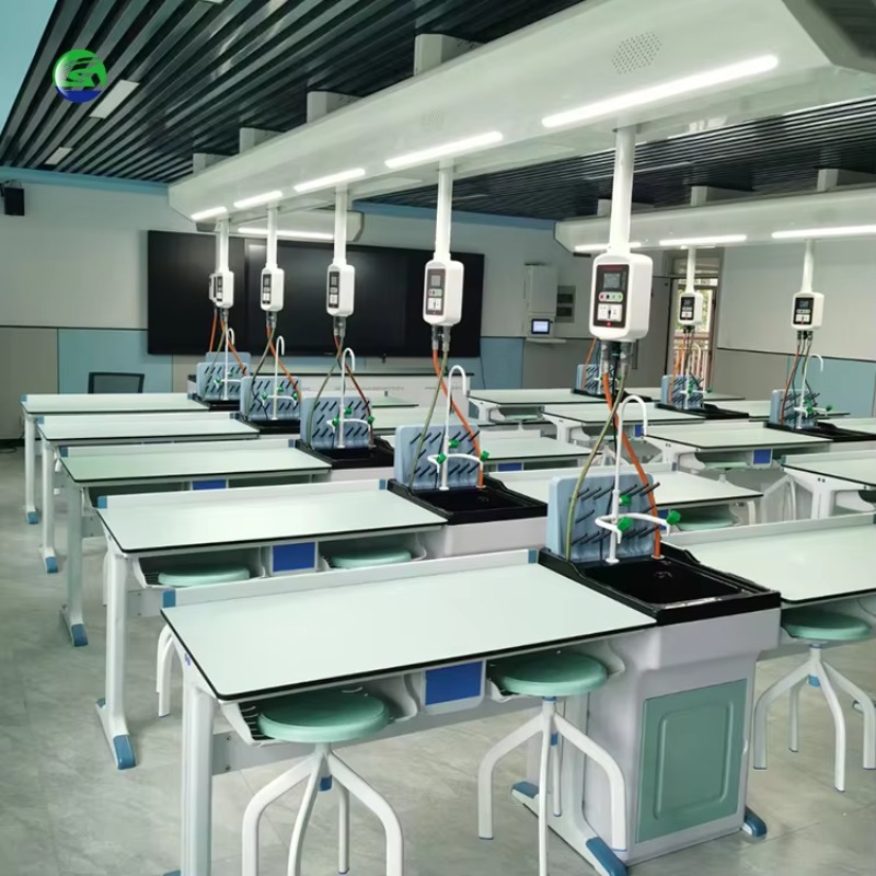 Modern Çelik Okul Laboratuvar  - Medical Lab Center incelemesi ve fiyatı